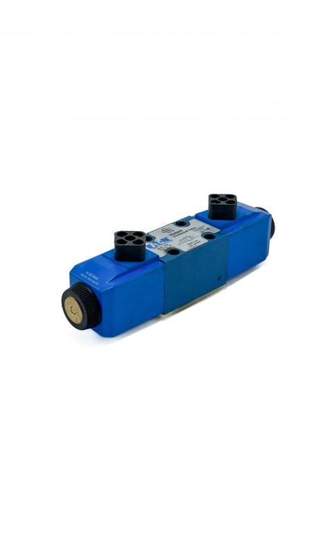 Гидрораспределитель DG4V-30C-MUH760