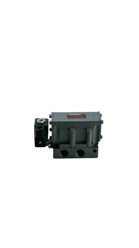 Пневмораспределитель В 64-33А-03