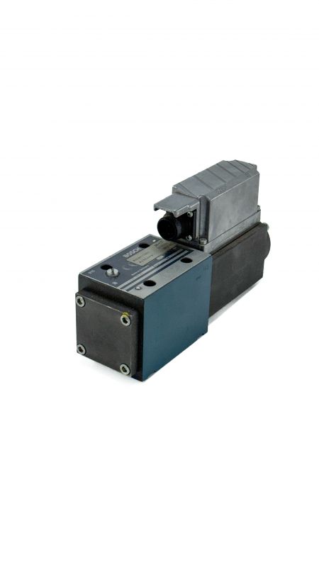 Гидрораспределитель 0811 404 813