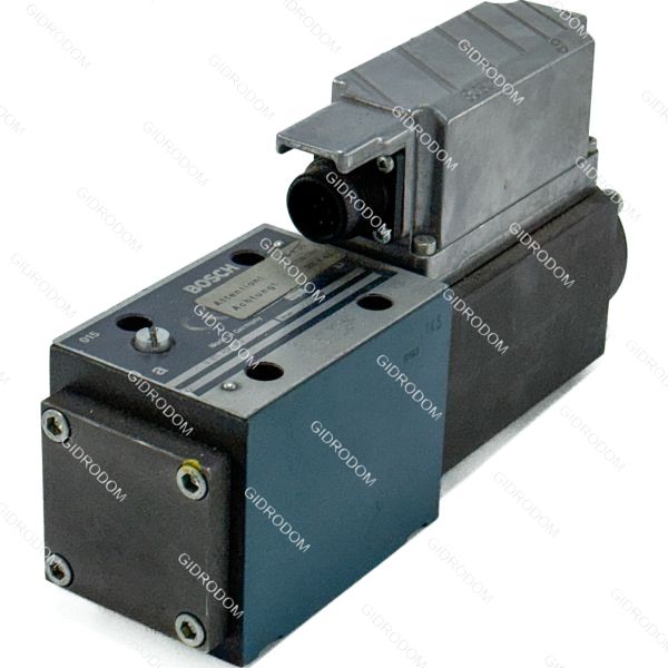 Гидрораспределитель 0811 404 813 Bosch