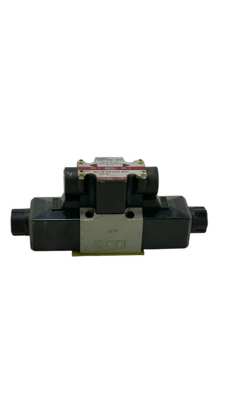 Гидрораспределитель HD-3-3W-AEB-025A-WYA1